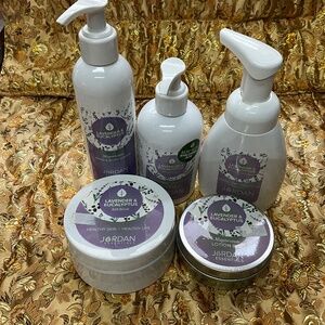 Jordan Essentials Lavender & Eucalyptus 5PC Bath & Body Set